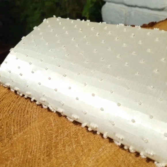 Beaded Off white Satin Clutch - Picture 11 of 13